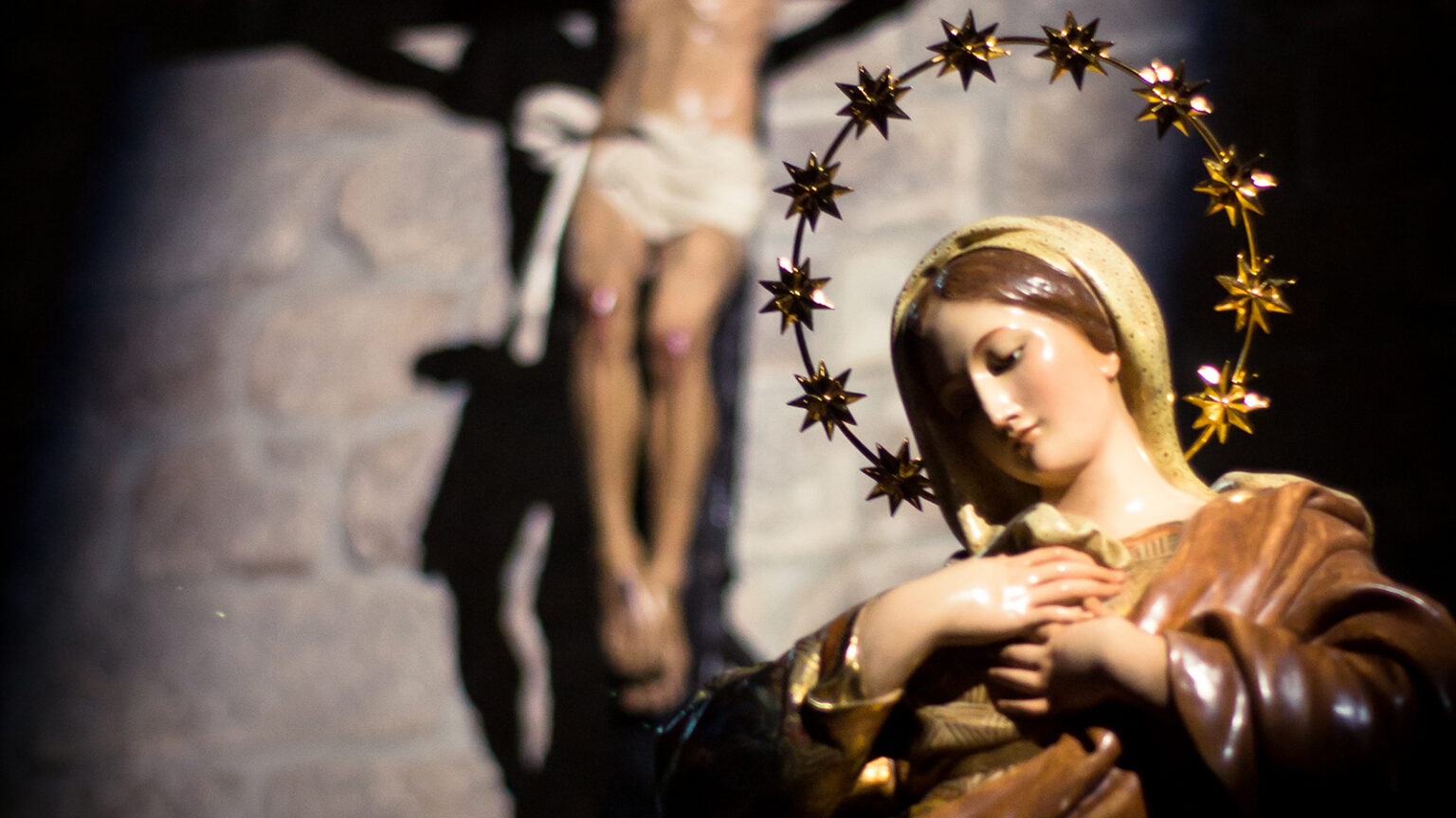 Różaniec z ks. Tymoteuszem - Tajemnice Bolesne