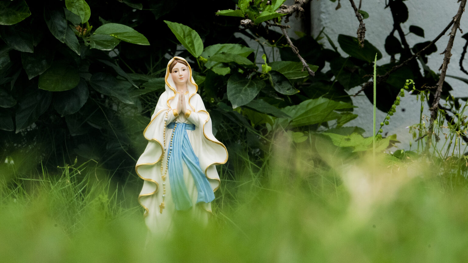 Rekolekcje różańcowe – 15 obietnic Maryi dla odmawiających różaniec Rekolekcje różańcowe - 15 obietnic Maryi dla odmawiających różaniec