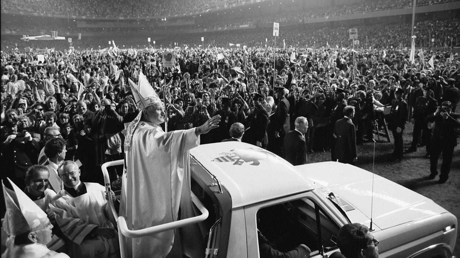 Ojciec Święty, sens i radość