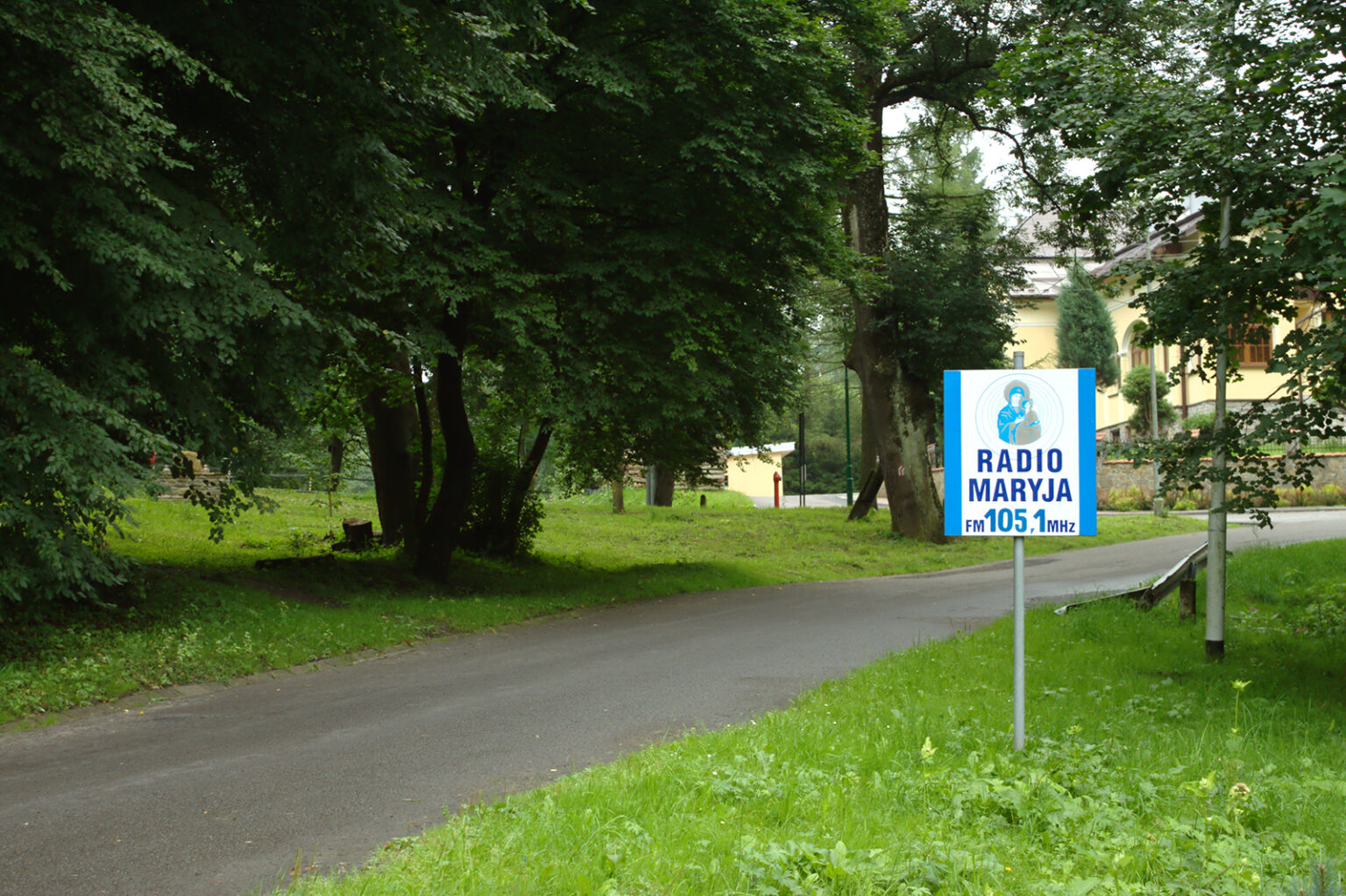 Synu, idź i głoś Jego krew, Jego miłość Synu, idź i głoś Jego krew, Jego miłość