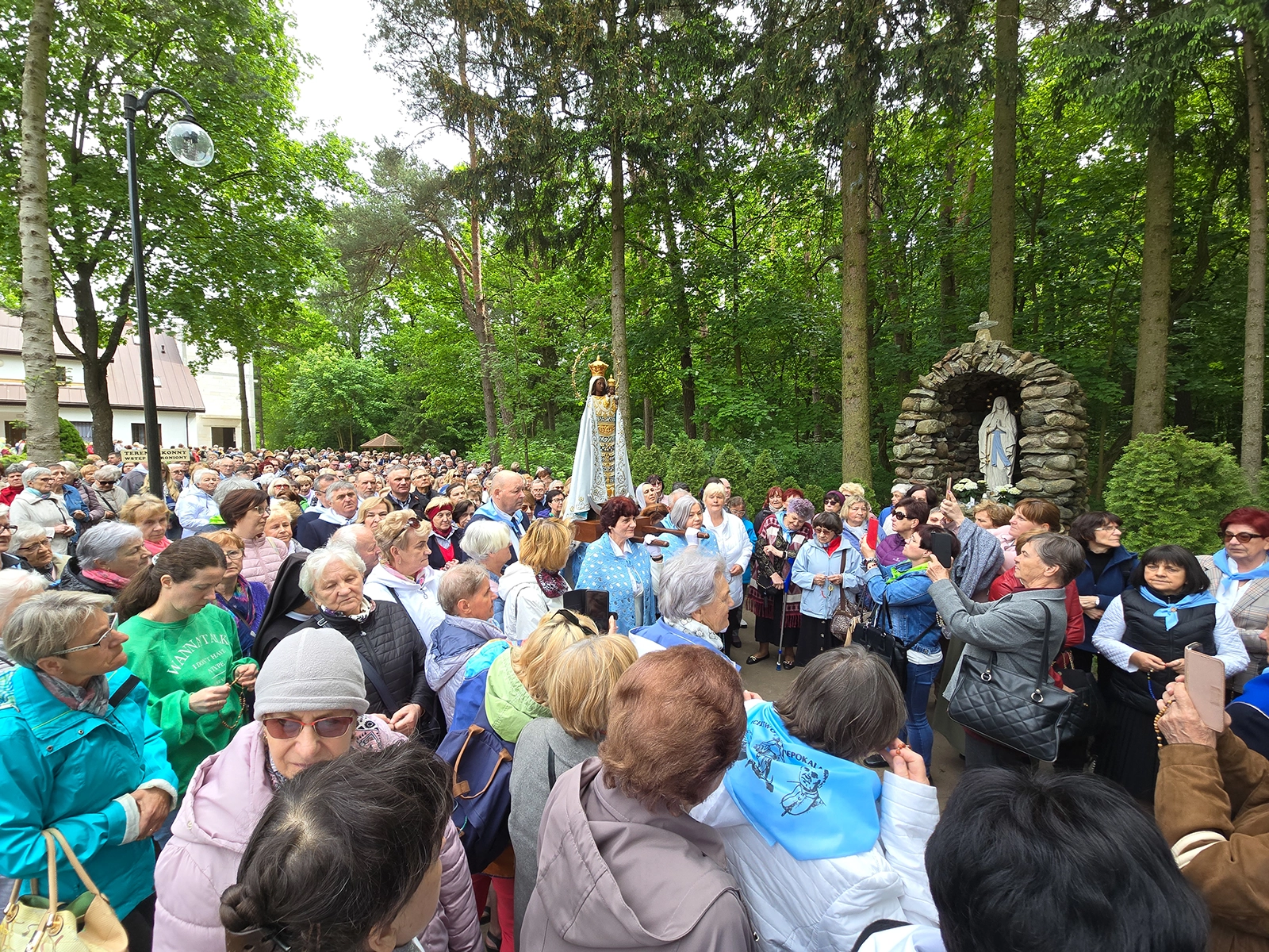 XV Pielgrzymka Czytelników „Różańca” i Rodziny Loretańskiej do Loretto 2024 r.