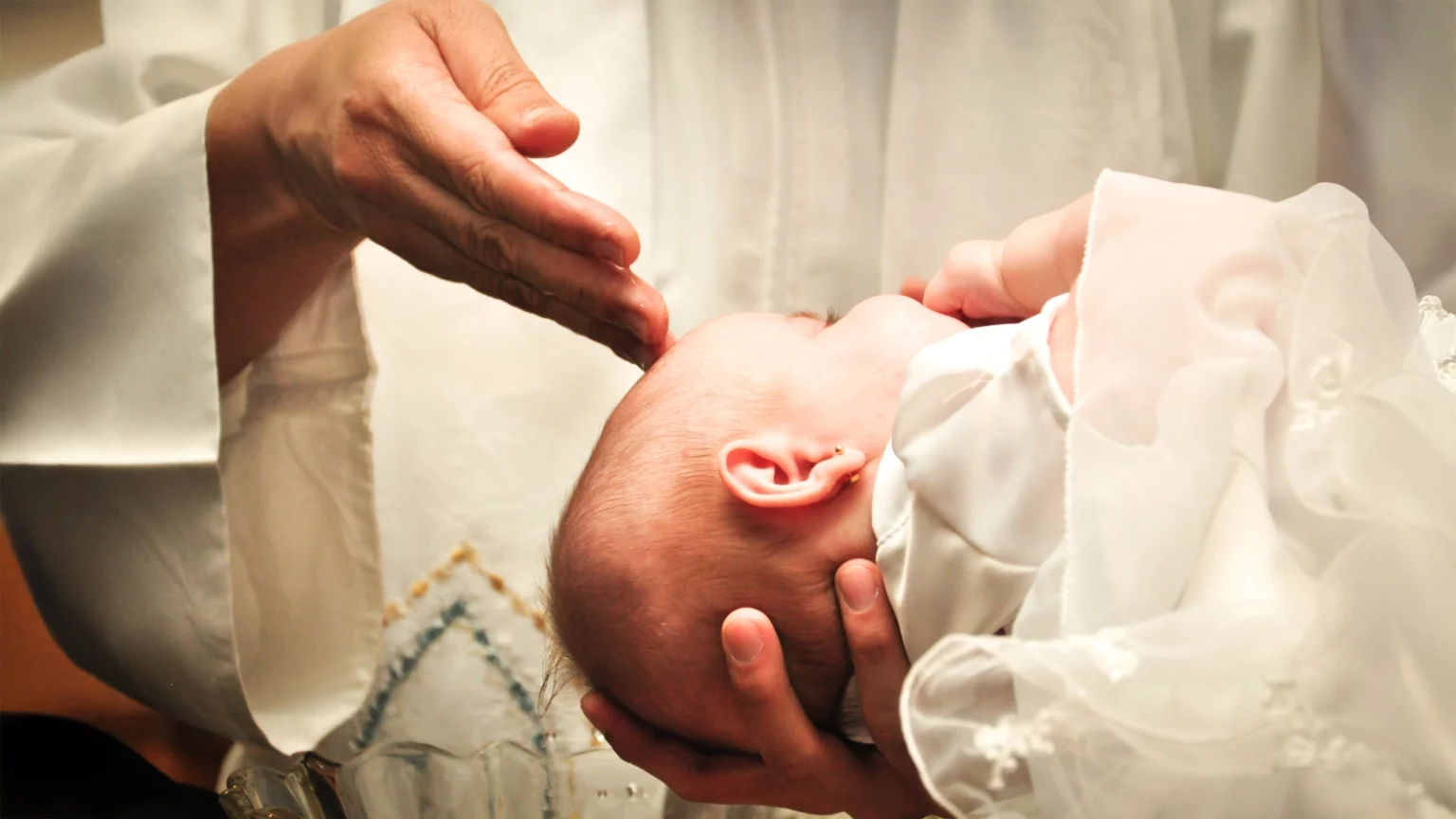 Chrzest dzieci czy dorosłych? Chrzest dzieci czy dorosłych?